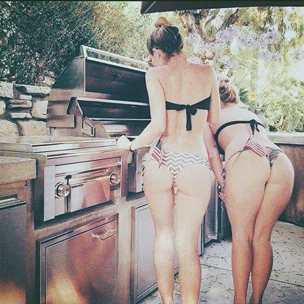 Girls and steaks and meat and bbq