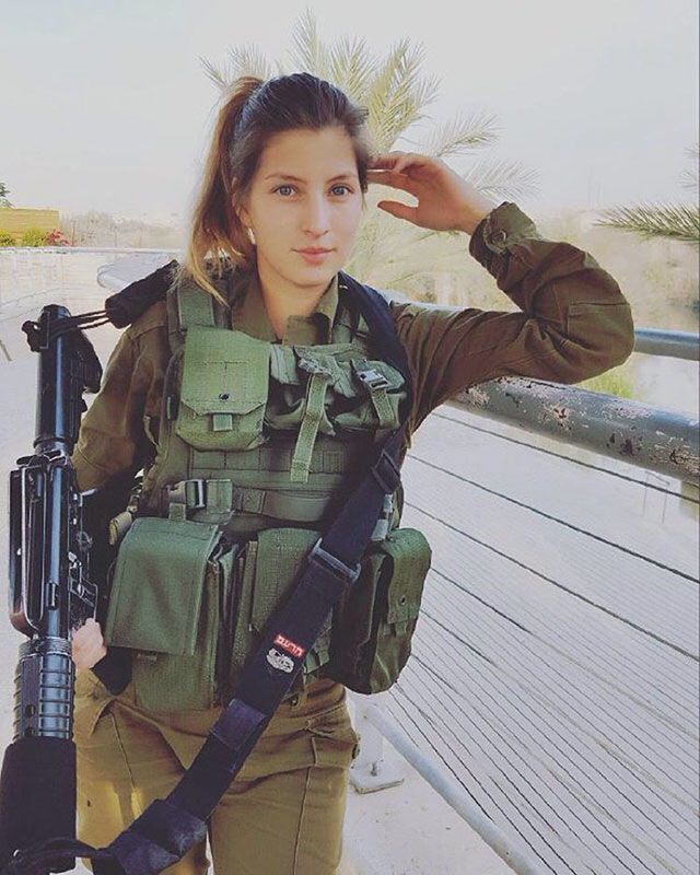 Hot Girls Of The Israeli Defense Force (30 Pics)