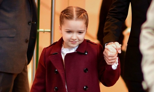 Harper Beckham is too adorable playing in London rain