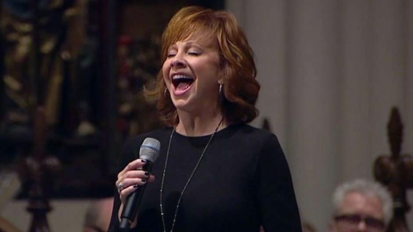 George H.W. Bush funeral: Reba McEntire delivers emotional performance of 'Lord's Prayer'