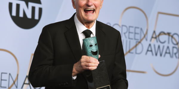 Former ‘M*A*S*H’ star Alan Alda explains how he’s coping with Parkinson’s diagnosis